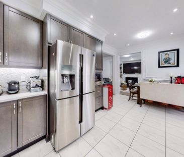 For Lease - 280 Miller Park Avenue, Bradford West Gwillimbury, Ontario - Photo 4