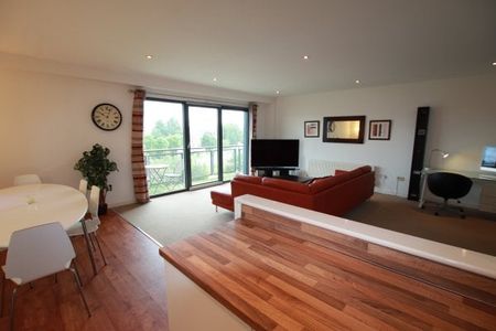 Glasgow Harbour Terraces, Glasgow Harbour, G11 - Photo 4