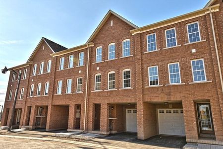 For Lease - 2280 Baronwood Drive Unit# 86, Oakville, Ontario - Photo 2