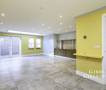 4 bedroom terraced house to rent - Photo 2