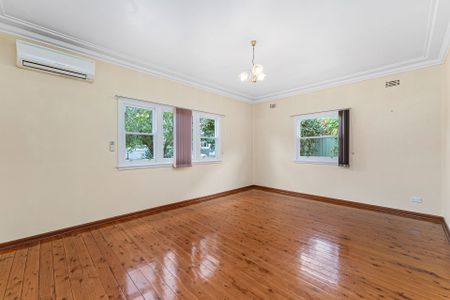 Cozy One-Bedroom Granny Flat for Rent - Photo 4