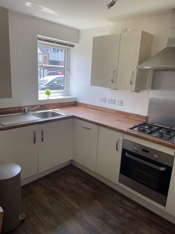 2 Bed Flat, Foleshill Road, CV1 - Photo 4