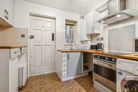 Saint Andrews Square, W11 - Photo 5