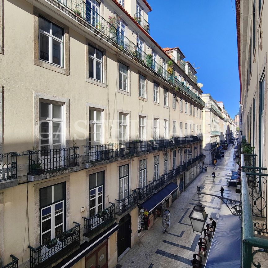 Apartamento T2, para arrendamento, localizado na Baixa, Lisboa - Photo 1