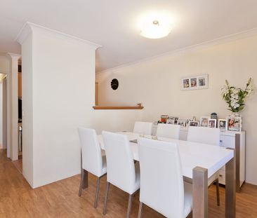 Location and lifestyle - Photo 5