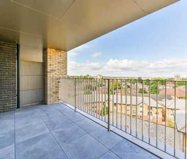 Boulevard Point, Croydon, CR0 - Photo 1