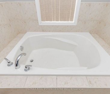 For Lease - 299 Dymott Avenue, Milton, Ontario - Photo 2