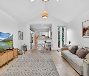 A Beautiful Light Filled Victorian Terrace in a Wonderfully Central... - Photo 1