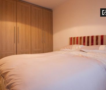 Room for rent in 5-bedroom house in Donaghmede, Dublin - Photo 6