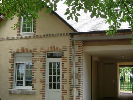 Location appartement 2 pièces, 57.00m², Orléans - Photo 2