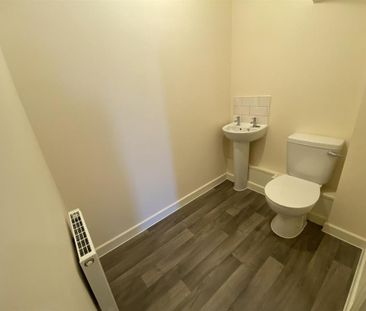 2 bedroom terraced house to rent - Photo 6