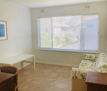 10/21 Cook Street, Crawley WA 6009 - Photo 2