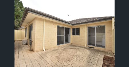 LOW MAINTENANCE - Photo 2