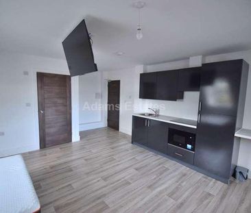 Block A, Charndon Close, Reading, RG2 - Photo 1