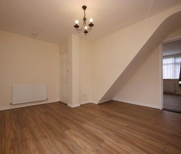 1 bedroom ground floor flat to rent - Photo 2
