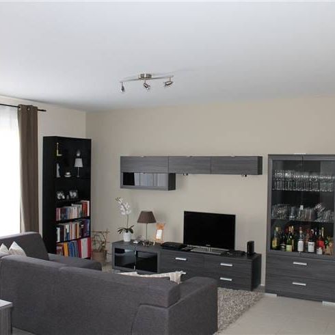 Appartement te huur - Photo 1