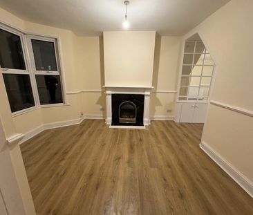 40 Salisbury Road, Northfleet, Kent, DA11 7DE - Photo 6