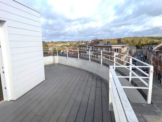 Appartement te huur - Photo 1