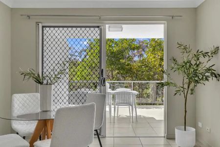 “Welcome to 2/23 Indooroopilly Road, Taringa” - Photo 2