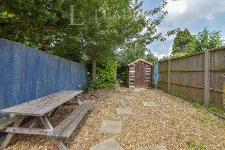 1 bedroom semi-detached house to rent - Photo 3