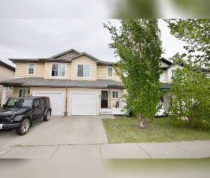 3 Bed 2.5 Bath Duplex Southfort Fort Saskatchewan - Photo 3