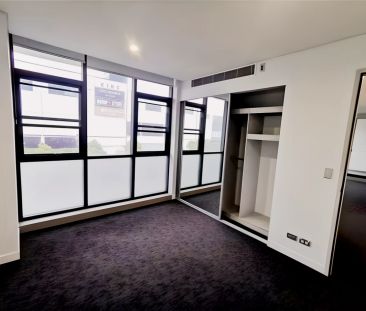 2 bed 2 baths - Photo 5