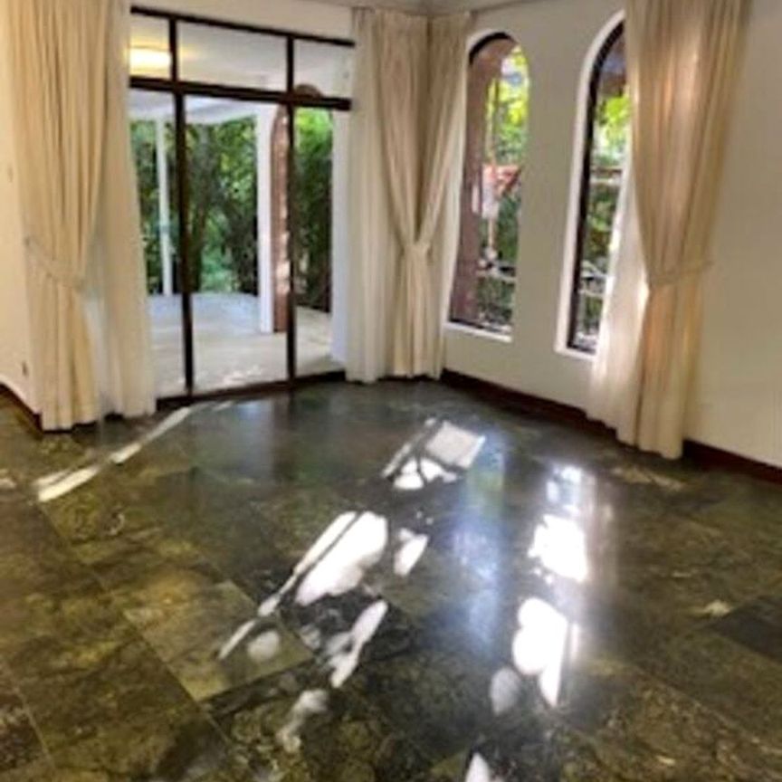 Old Holland Road (D10), Detached - For Rent - Photo 1