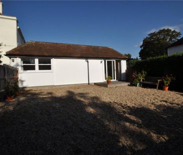 2 bedroom bungalow to rent - Photo 4