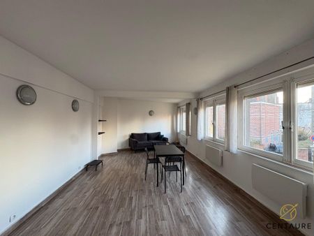 Location Appartement 4 pièces 94m² MARCQ EN BAROEUL 59700 - Photo 2