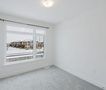 For Lease - 120 San Felice Circle, Kanata, Ontario - Photo 6