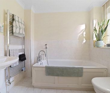 2 bedroom apartment to rent - Photo 6