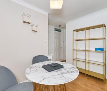 1 bedroom flat to rent - Photo 6