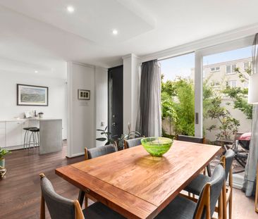 3/5 Northampton Place, South Yarra VIC 3141 - Townhouse For Rent | ... - Photo 4