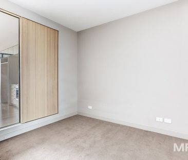 1402/38 Albert Road, South Melbourne - Photo 1