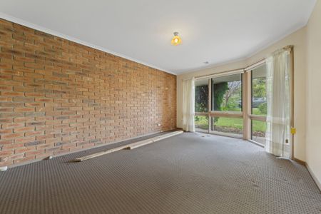 1/9 Clifford Street, Glen Waverley - Photo 2