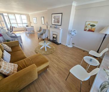 3 bedroom apartment to rent - Photo 2