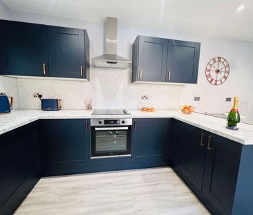 Beautifully presented property promoting modern living - Foxhall Ro... - Photo 6