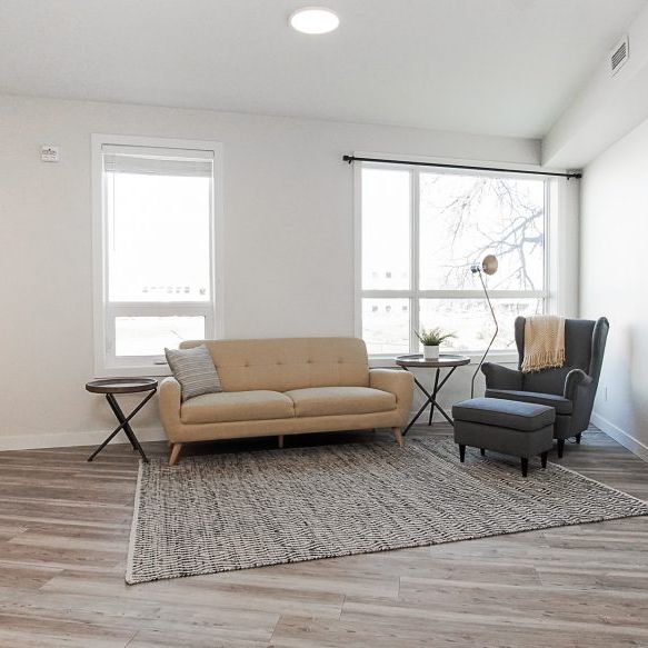 207-18 Picardy Place, Winnipeg, MB - Photo 1