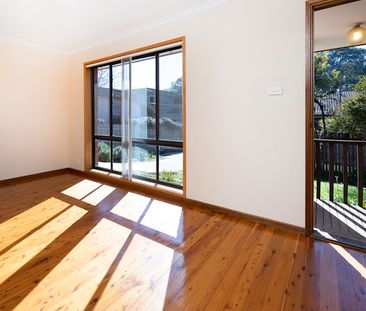 8B Lawley Street, Deakin ACT 2600 - House For Rent | Domain - Photo 5