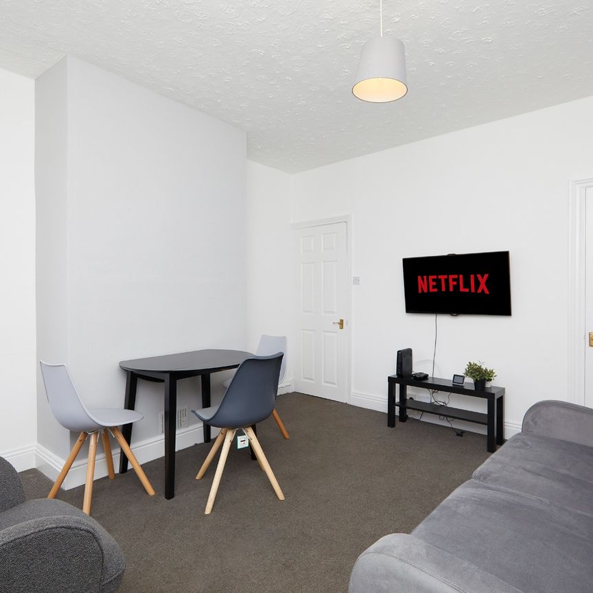 Four Bedroom House Share Derby Room 2 - Photo 1