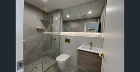 Modern 2 Bedroom Apartment with 2 Bathrooms in Hurstville Prime Location - Photo 5