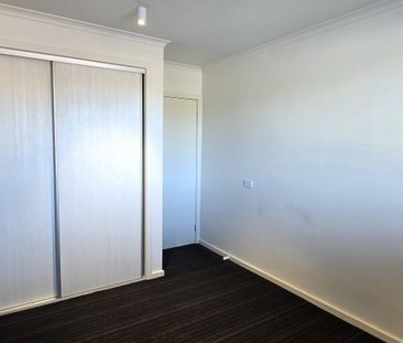 SPACIOUS RENOVATED 2 BEDROOM WITH BALCONY - Photo 1