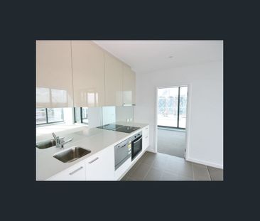 Corner Apartment with Great View! - Photo 3