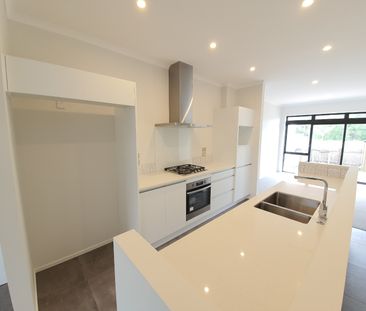 Fabulous Modern Terrace Home - Photo 1