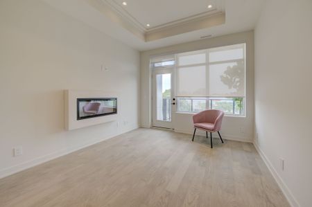 For Lease - 123 MAURICE Drive Unit# 314, Oakville, Ontario - Photo 2