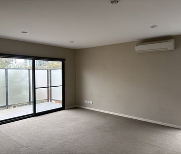 319/76 Darebin Street, Heidelberg - Photo 4