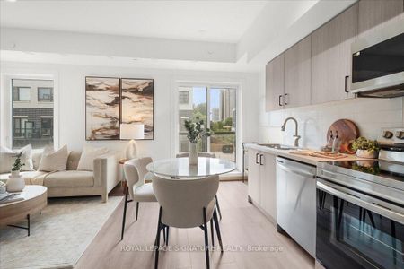 3427 Sheppard Avenue East town house — Toronto, ON (2-Bedroom) - 2 Bedroom - Photo 2