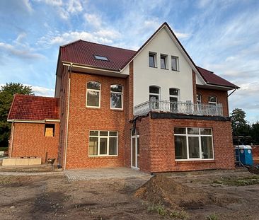 Kernsanierte und renovierte 2-Zimmer-WHG in Nienburg! (WHG 1) - Photo 1