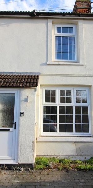 3 bedroom cottage to rent - Photo 1