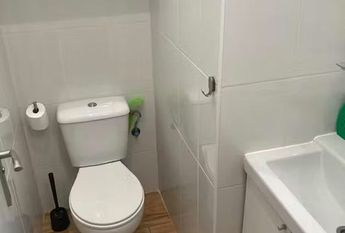 Calle del Monte Olivetti, Madrid, Community of Madrid 28038